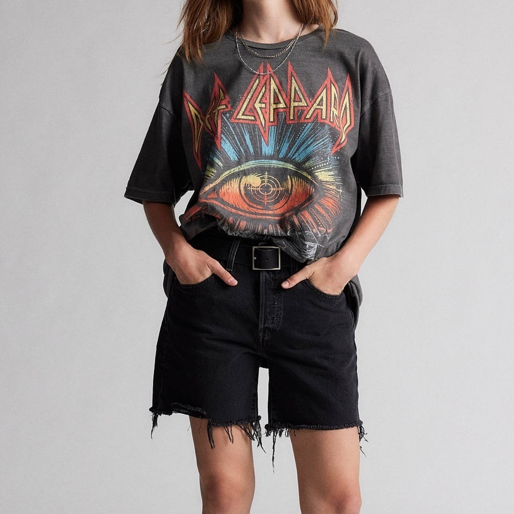 Urban Outfitters Def Leppard oversized graphic t-shirt